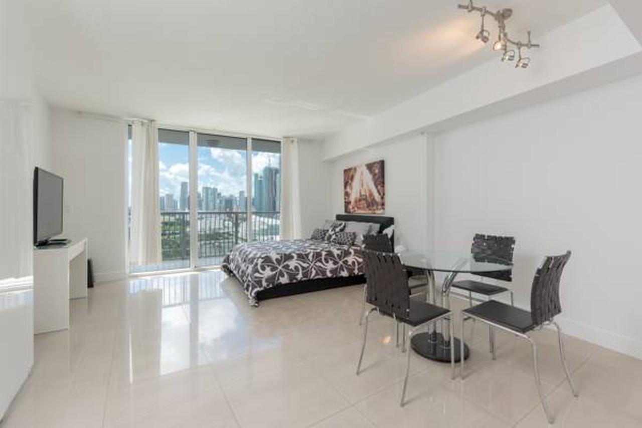 Opera Tower Appartement Miami Buitenkant foto
